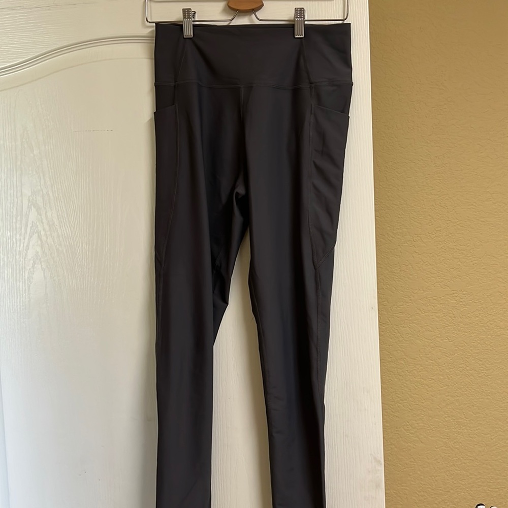 Kinesis gray leggings